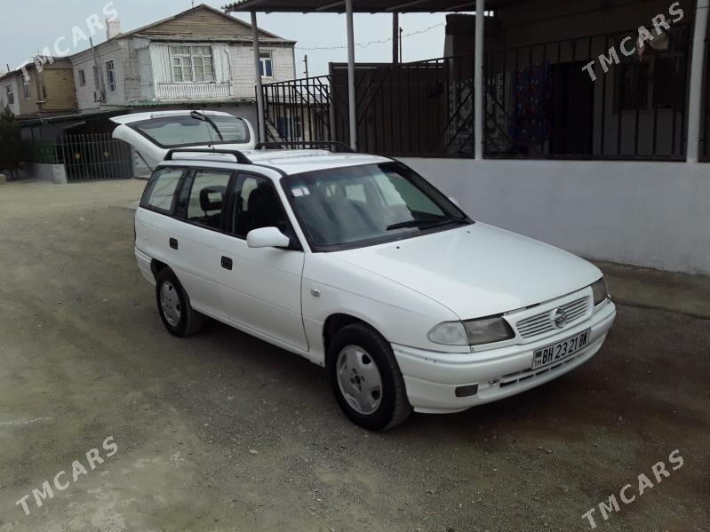 Opel Astra 1995 - 40 000 TMT - Türkmenbaşy - img 2