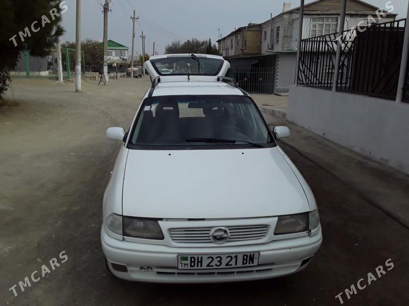 Opel Astra 1995 - 40 000 TMT - Türkmenbaşy - img 4