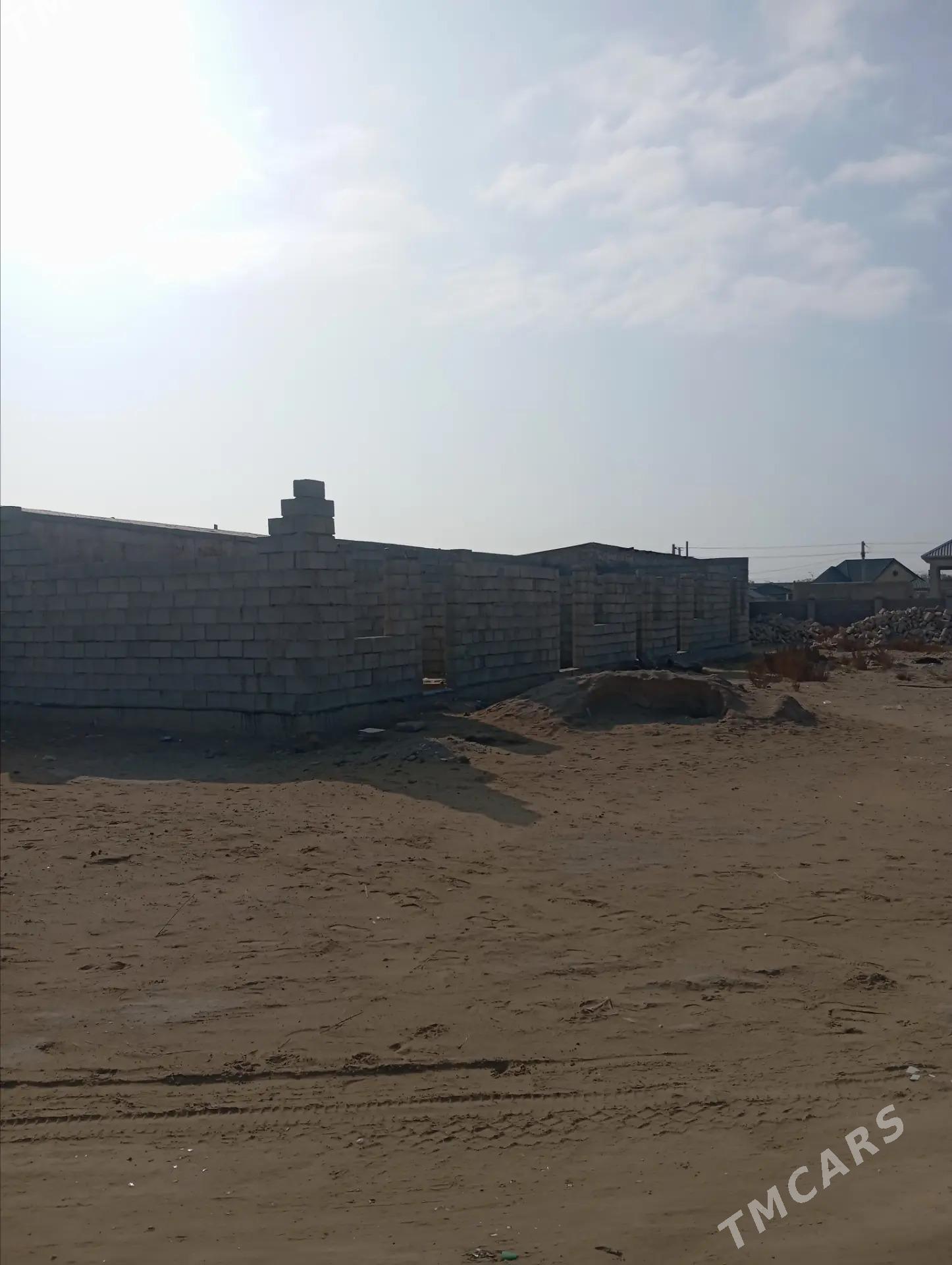 yer - Хазар - img 2