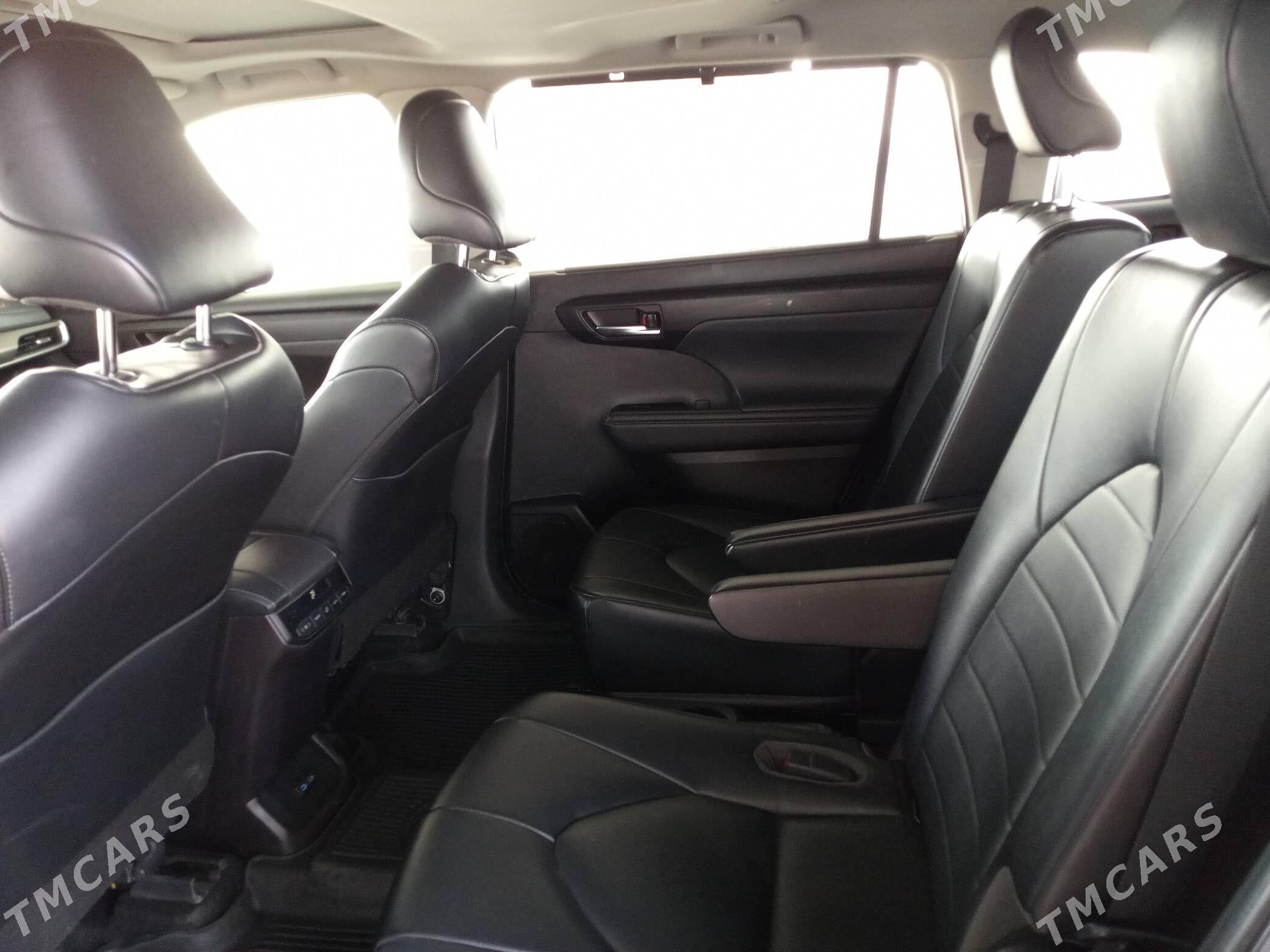 Toyota Highlander 2022 - 550 000 TMT - Туркменабат - img 7