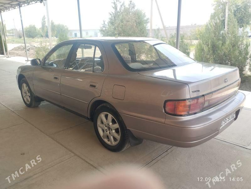 Toyota Camry 1992 - 90 000 TMT - Губадаг - img 4