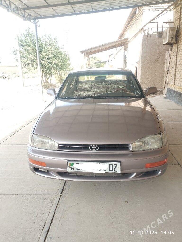 Toyota Camry 1992 - 90 000 TMT - Губадаг - img 1