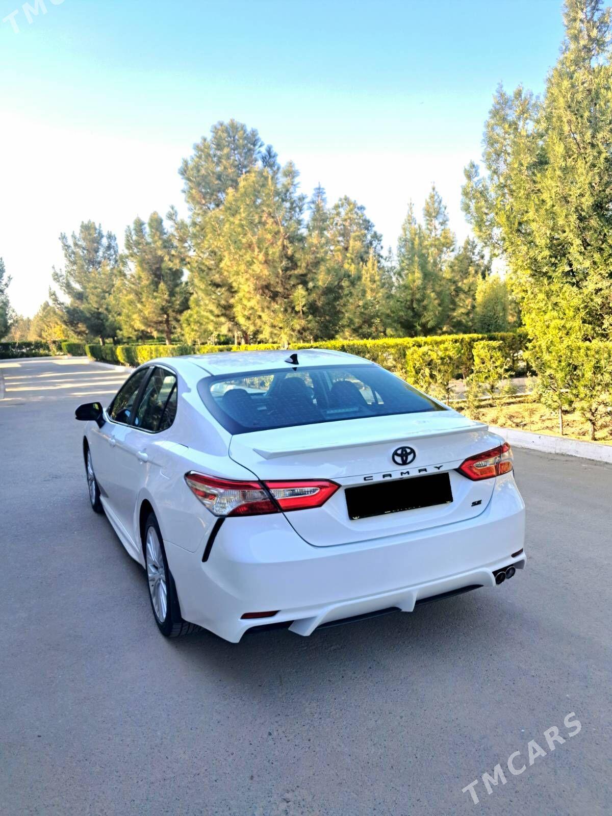 Toyota Camry 2020 - 315 000 TMT - Бузмеин ГРЭС - img 4