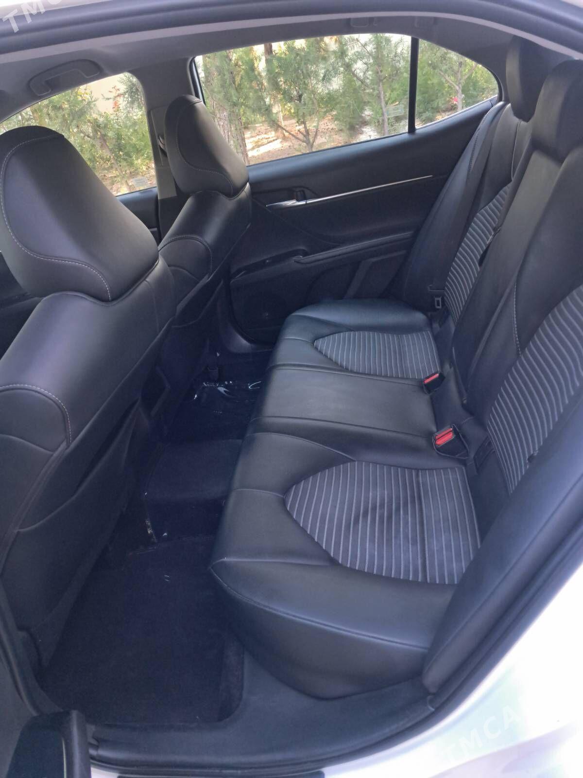 Toyota Camry 2020 - 315 000 TMT - Бузмеин ГРЭС - img 7