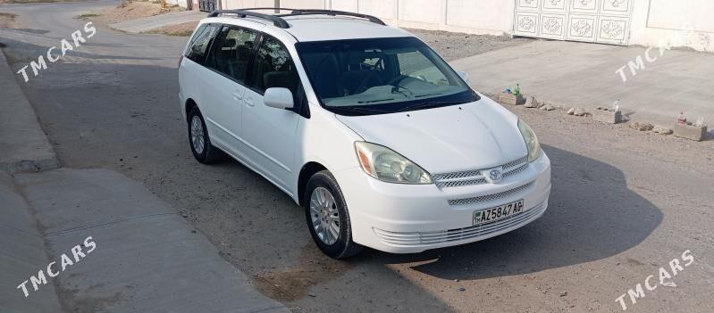 Toyota Sienna 2004 - 195 000 TMT - Garadamak - img 3