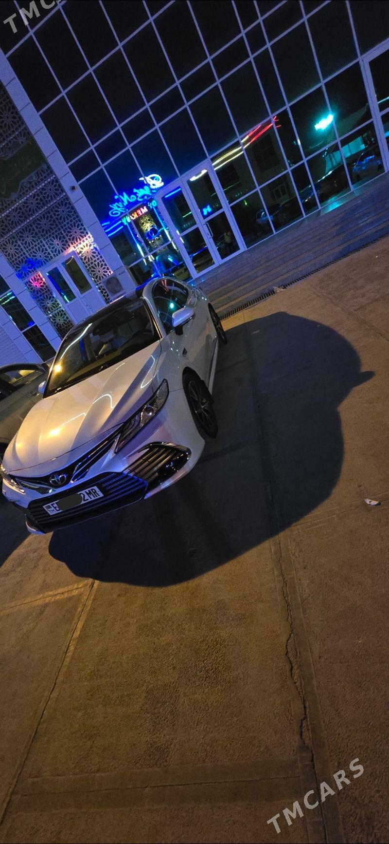 Toyota Camry 2021 - 360 000 TMT - Мары - img 1