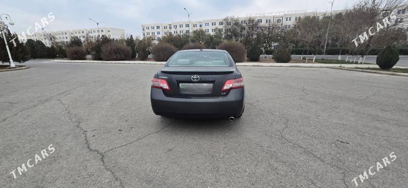 Toyota Camry 2011 - 180 000 TMT - Дашогуз - img 2