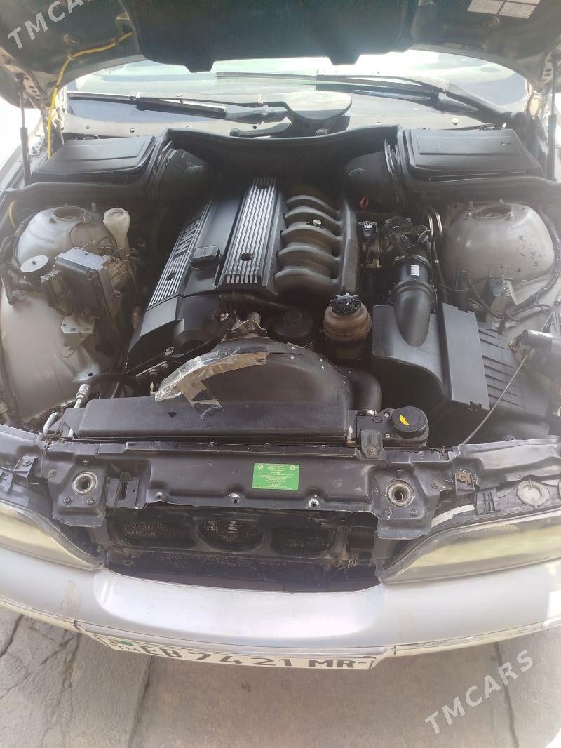 BMW 528 1997 - 95 000 TMT - Mary - img 2