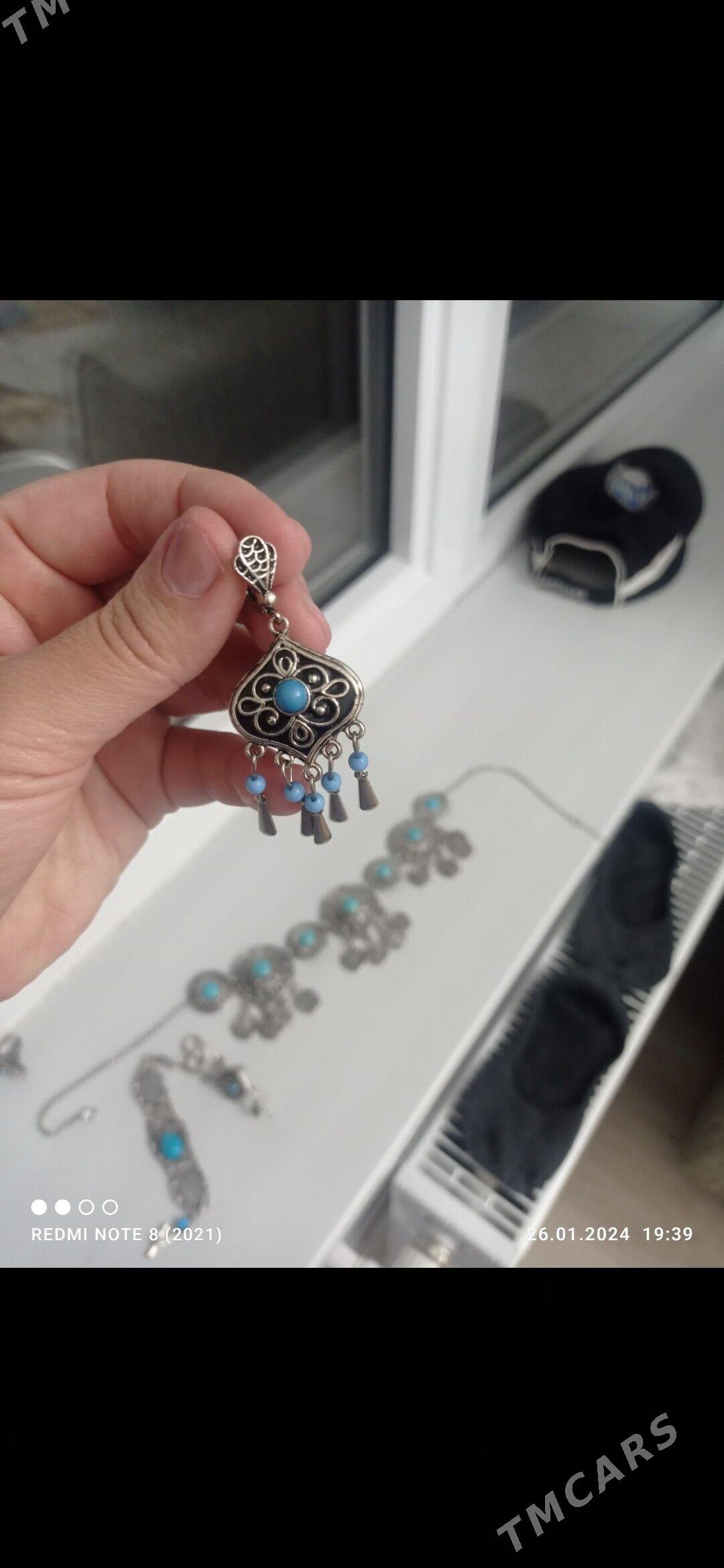 Bujuterya komplekt - Büzmeýin - img 4