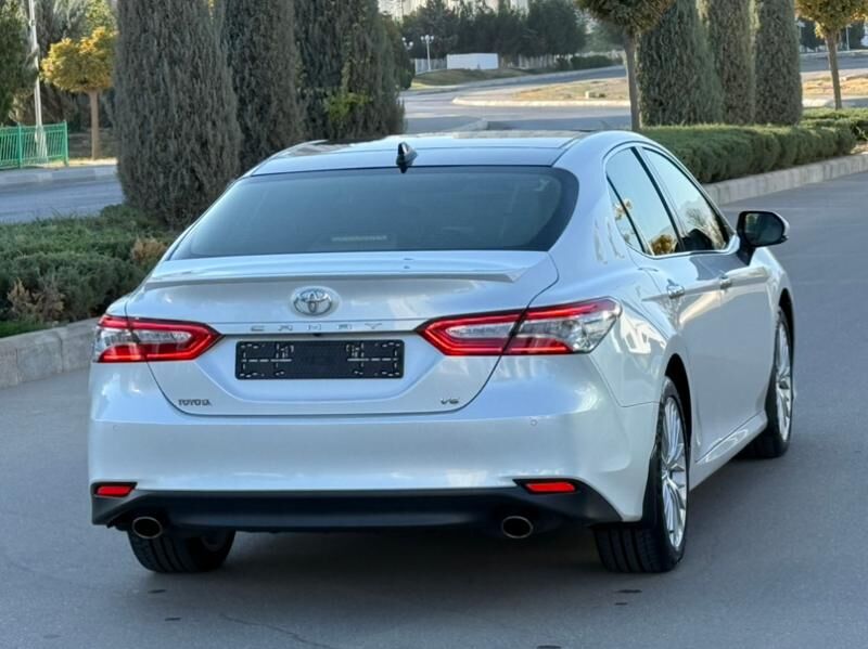 Toyota Camry 2019 - 565 000 TMT - Ашхабад - img 4