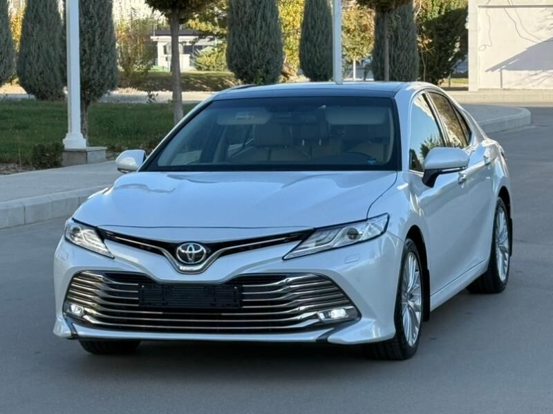 Toyota Camry 2019 - 565 000 TMT - Ашхабад - img 3