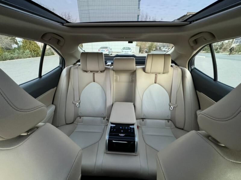 Toyota Camry 2019 - 565 000 TMT - Ашхабад - img 8