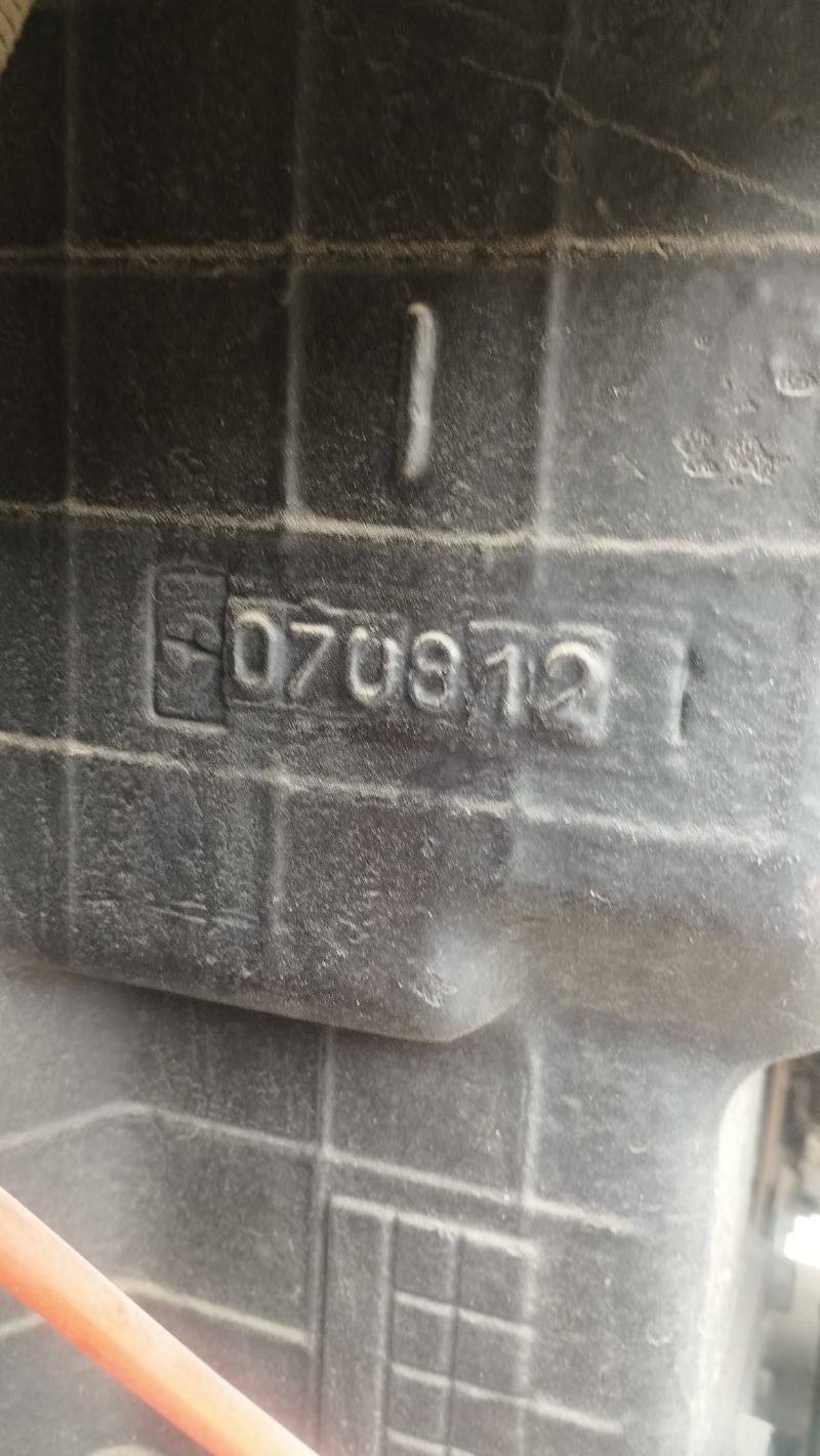 MTZ 80 2012 - 180 000 TMT - Анев - img 9