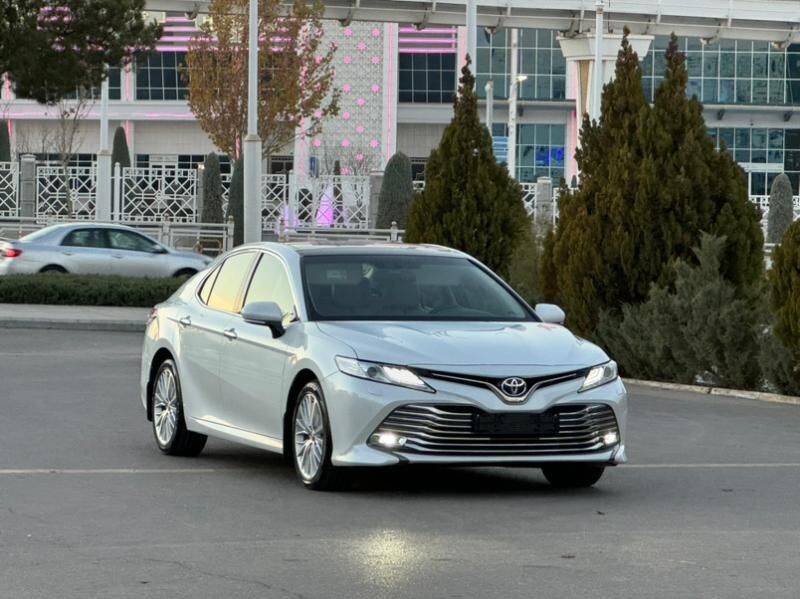 Toyota Camry 2019 - 565 000 TMT - Ашхабад - img 10