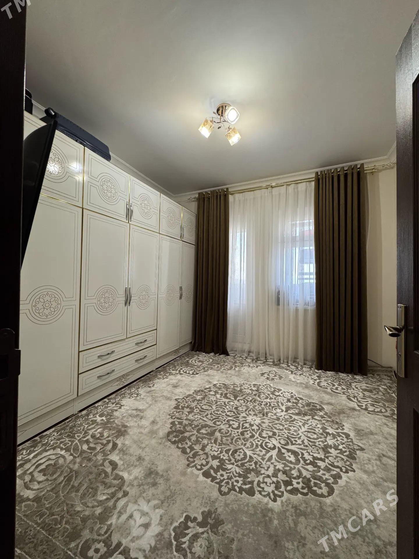 Mir7/1 3kom Ipoteka - Parahat 7 - img 1