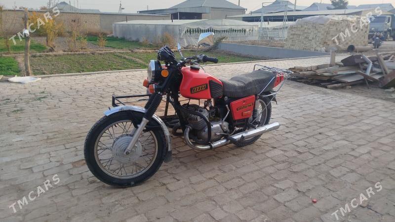 Iž Ýupiter 2022 - 10 000 TMT - Мургап - img 2