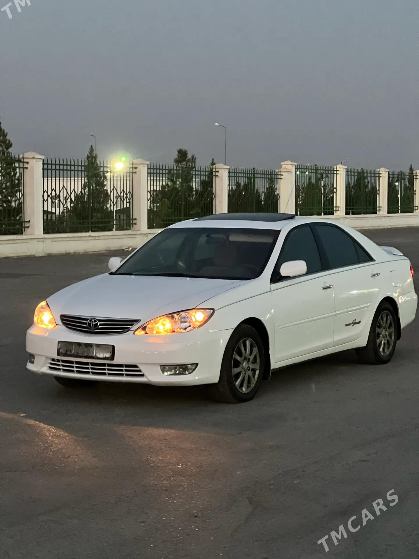 Toyota Camry 2003 - 145 000 TMT - Кака - img 3