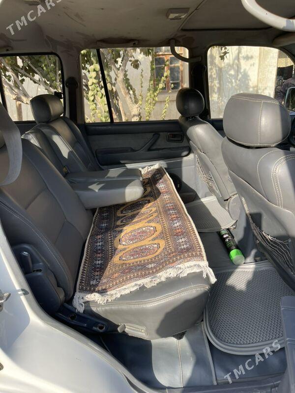 Toyota Land Cruiser 1993 - 109 000 TMT - Saýat - img 3