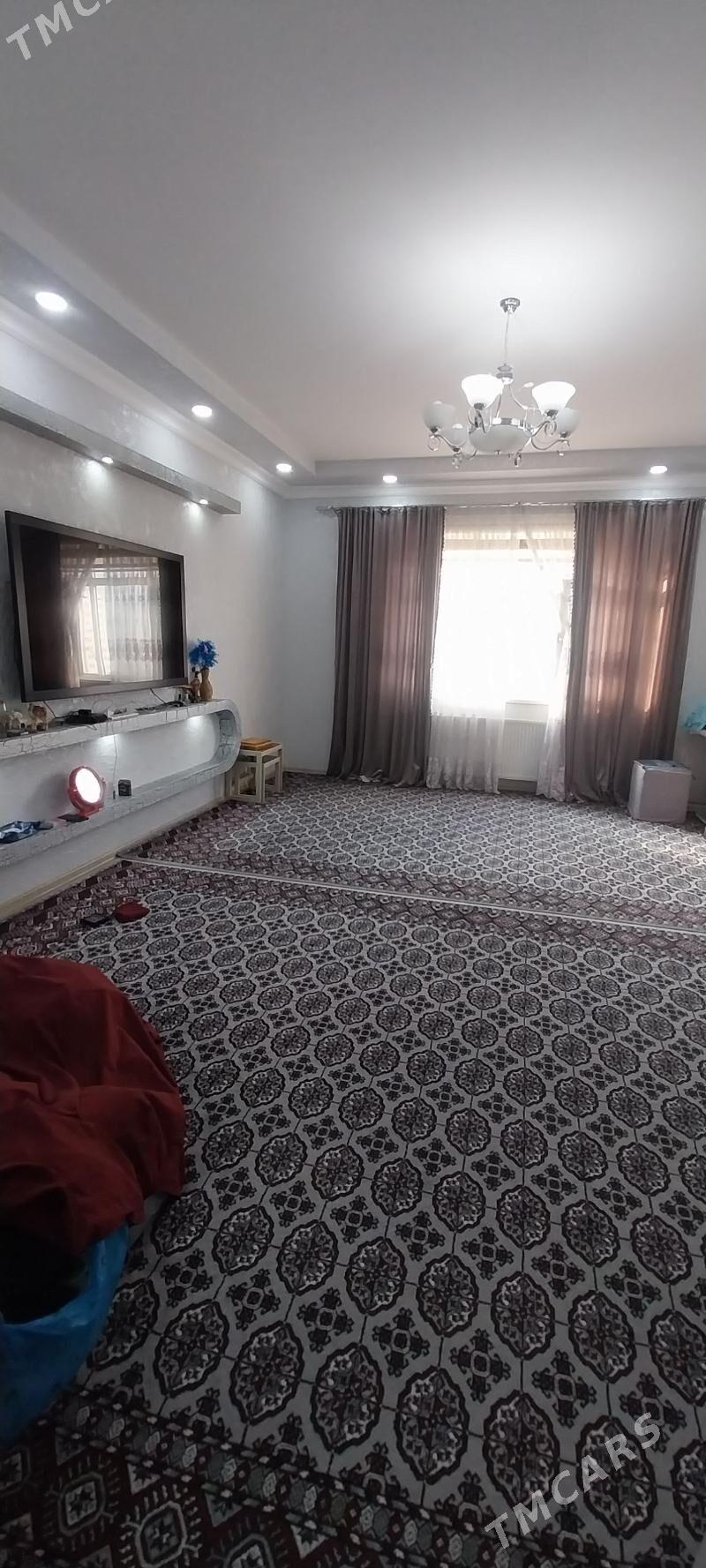 Мир 8 (7/4) - Aşgabat - img 2