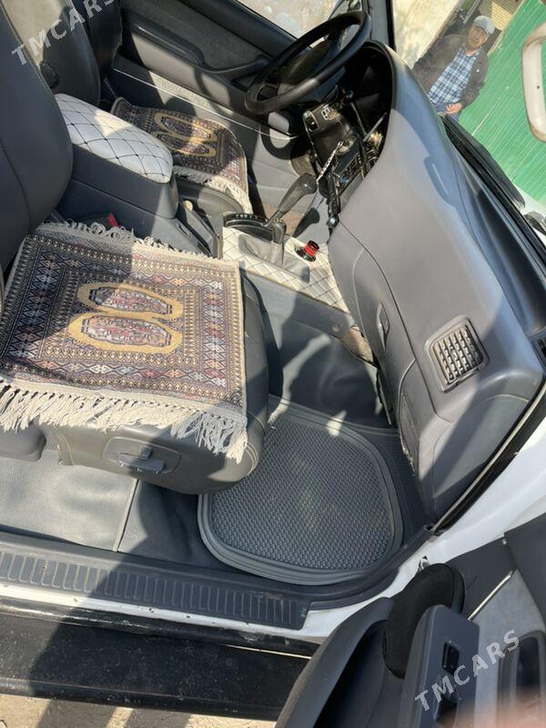 Toyota Land Cruiser 1993 - 109 000 TMT - Saýat - img 4