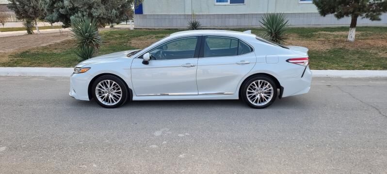 Toyota Camry 2020 - 288 000 TMT - Aşgabat - img 7