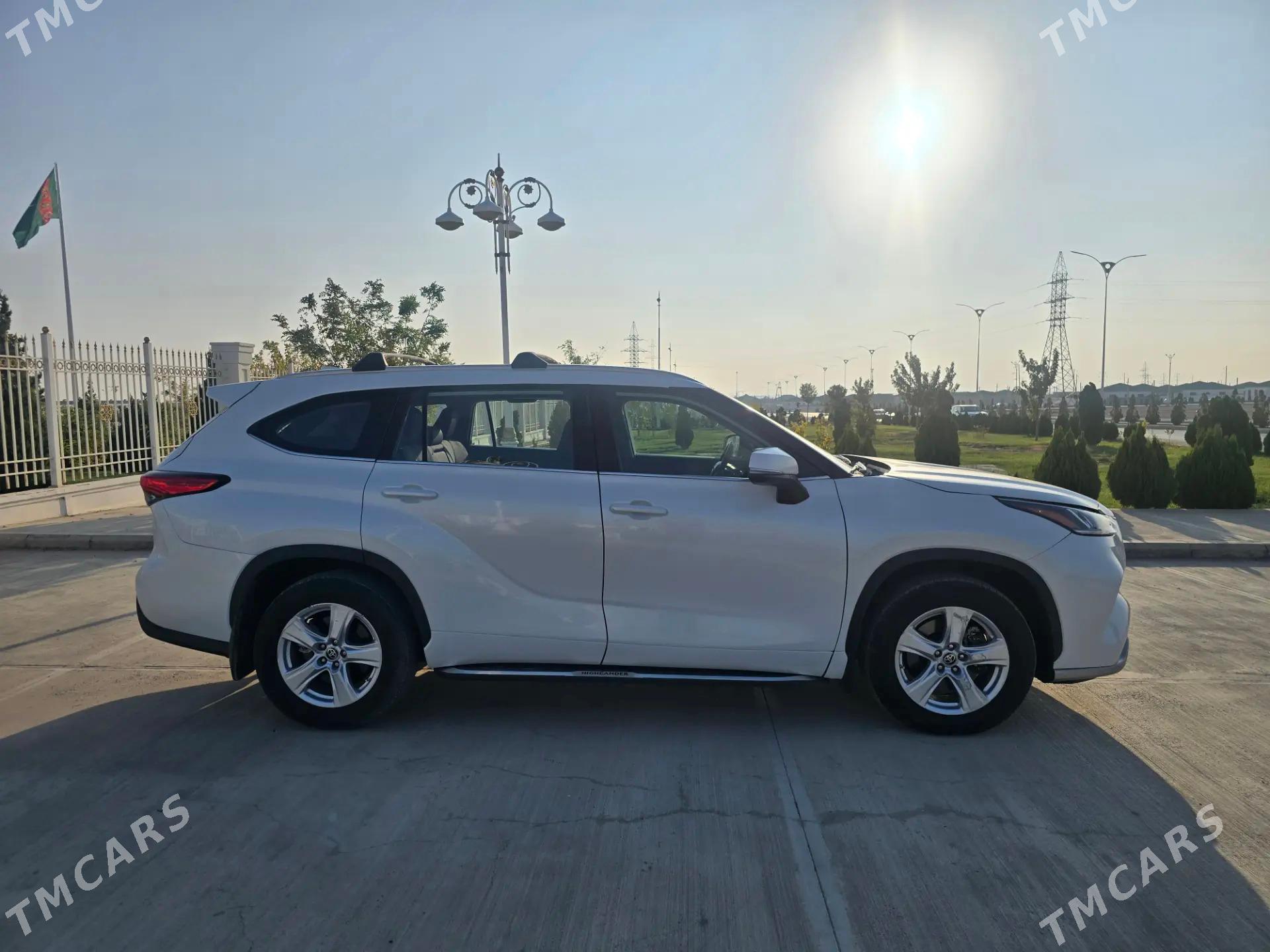 Toyota Highlander 2023 - 450 000 TMT - Balkanabat - img 2