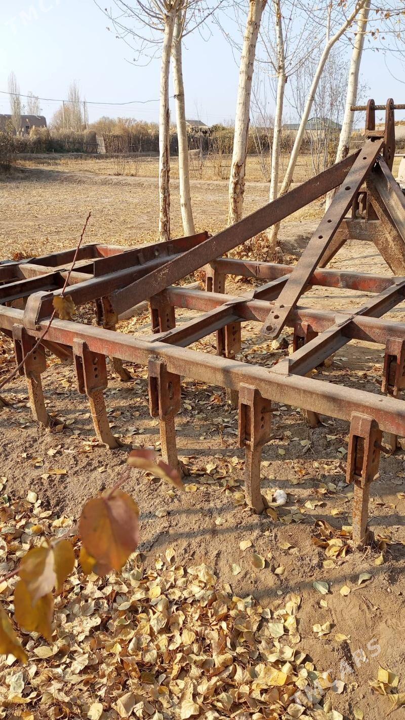 Traktor cidil - Кёнеургенч - img 1