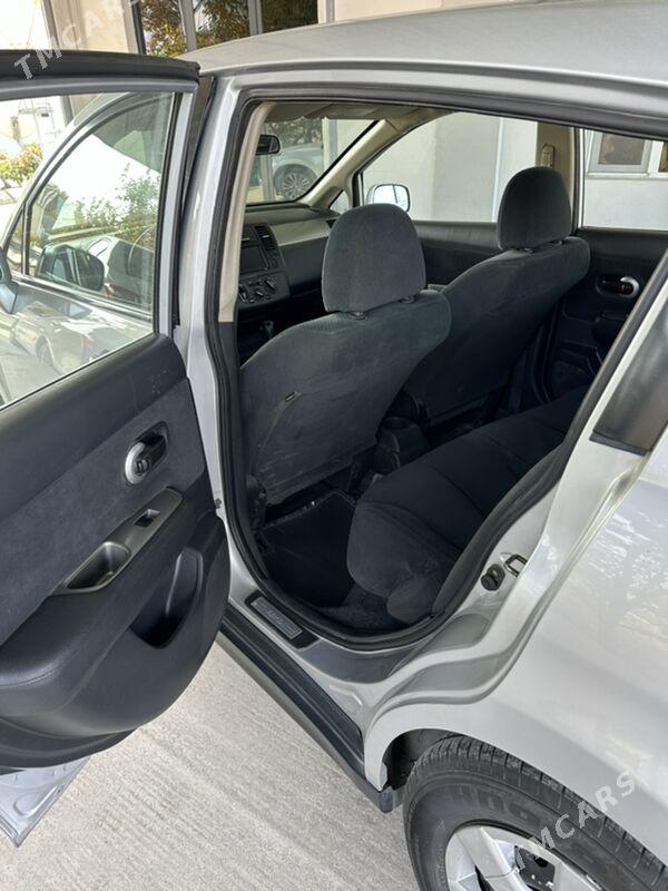Nissan Versa 2010 - 140 000 TMT - Багир - img 6