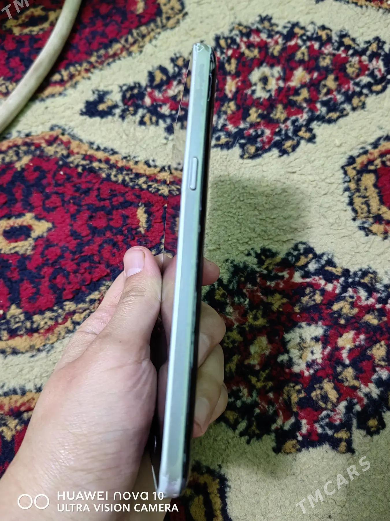 SamsungJ2 2017 - Дашогуз - img 4