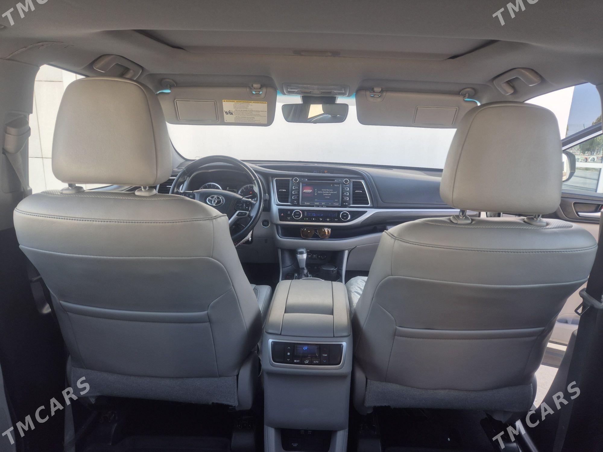 Toyota Highlander 2019 - 420 000 TMT - Aşgabat - img 2