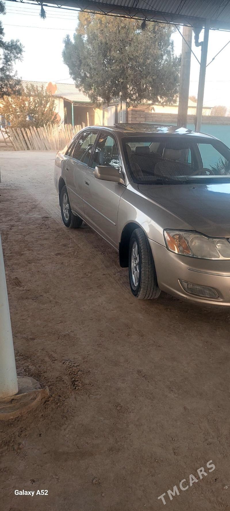 Toyota Avalon 2001 - 200 000 TMT - Керки - img 4