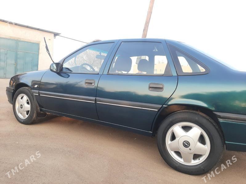 Opel Vectra 1993 - 65 000 TMT - Gubadag - img 4