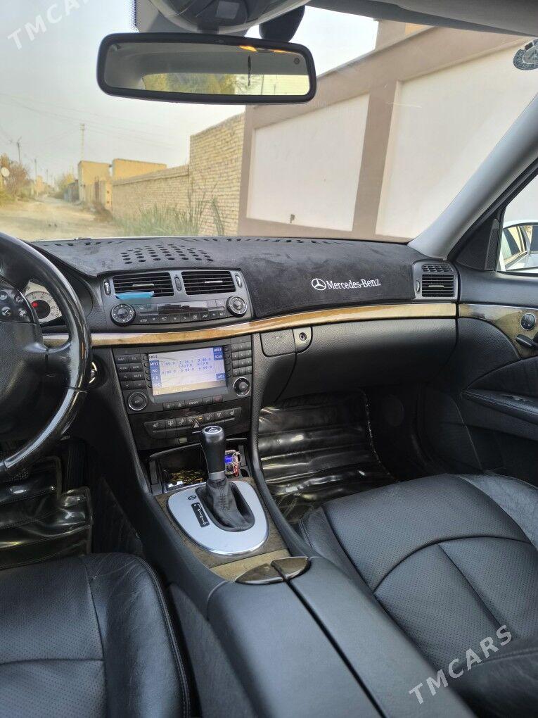 Mercedes-Benz E320 2002 - 150 000 TMT - Türkmenabat - img 7
