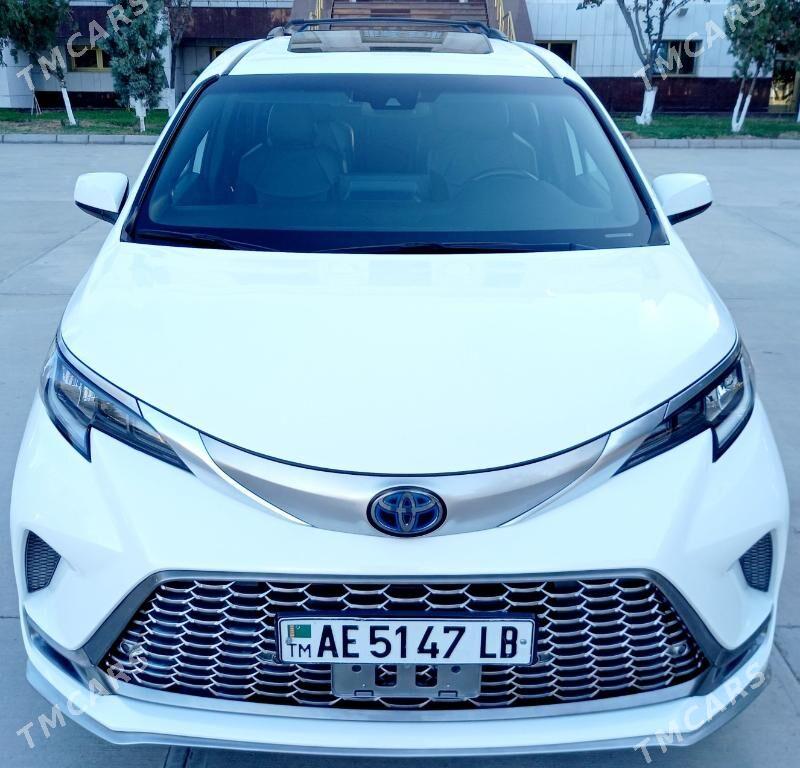 Toyota Sienna 2021 - 480 000 TMT - Türkmenabat - img 1