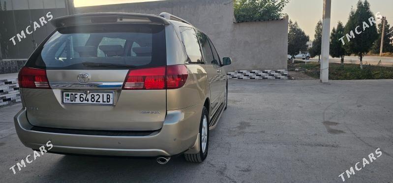 Toyota Sienna 2004 - 235 000 TMT - Халач - img 7