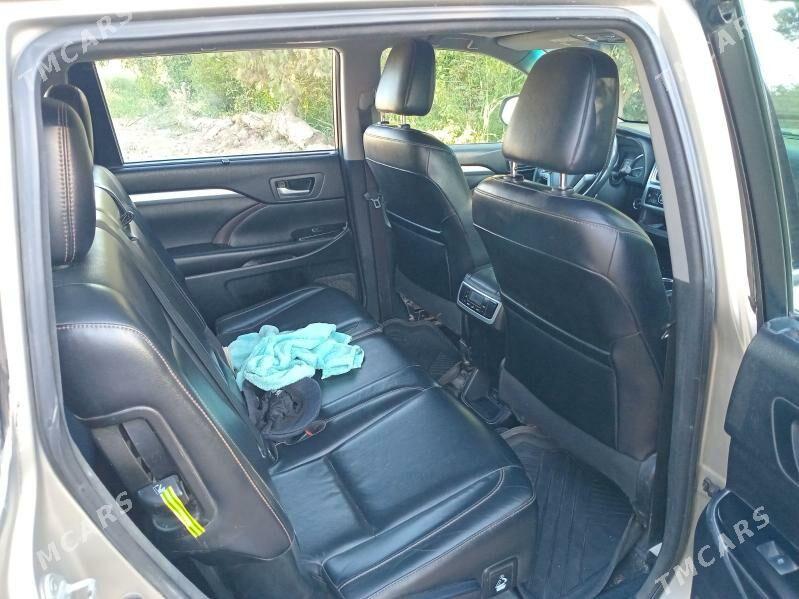 Toyota Highlander 2016 - 375 000 TMT - Dostluk - img 3