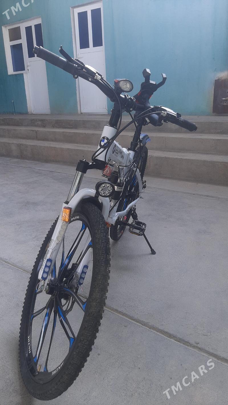 Bmw tigir - Kaka - img 2