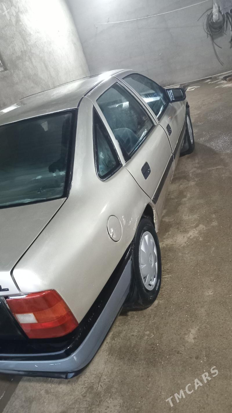 Opel Vectra 1991 - 30 000 TMT - Gurbansoltan Eje - img 4
