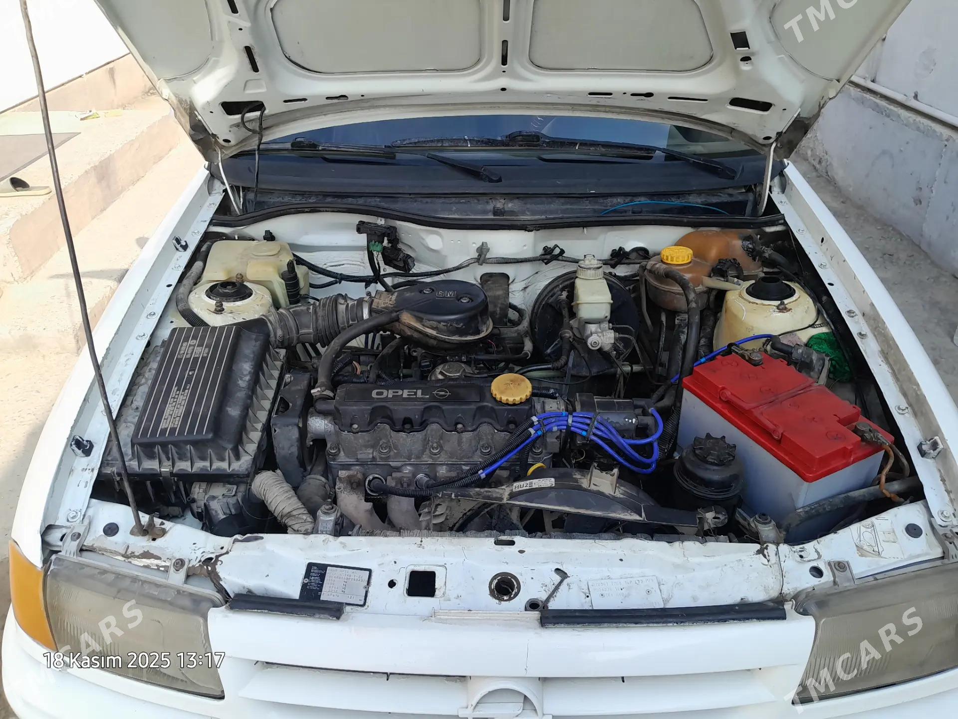 Opel Astra 1993 - 45 000 TMT - Ашхабад - img 6