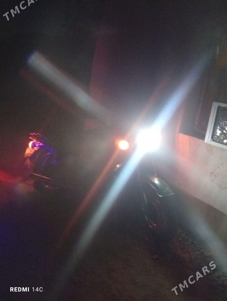 Jawa Perak 2004 - 5 400 TMT - Гарабекевюл - img 7