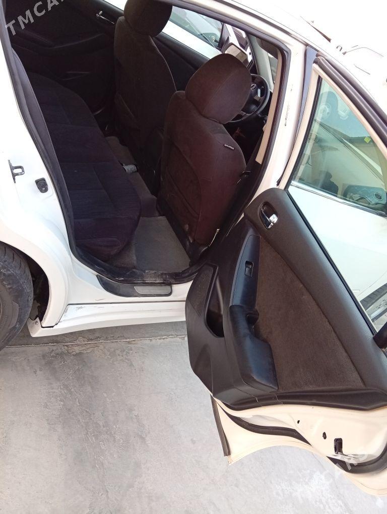 Nissan Altima 2010 - 100 000 TMT - Мары - img 4