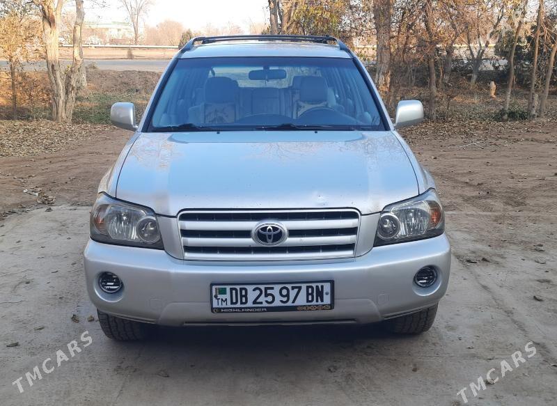 Toyota Highlander 2004 - 260 000 TMT - етр. Туркменбаши - img 3