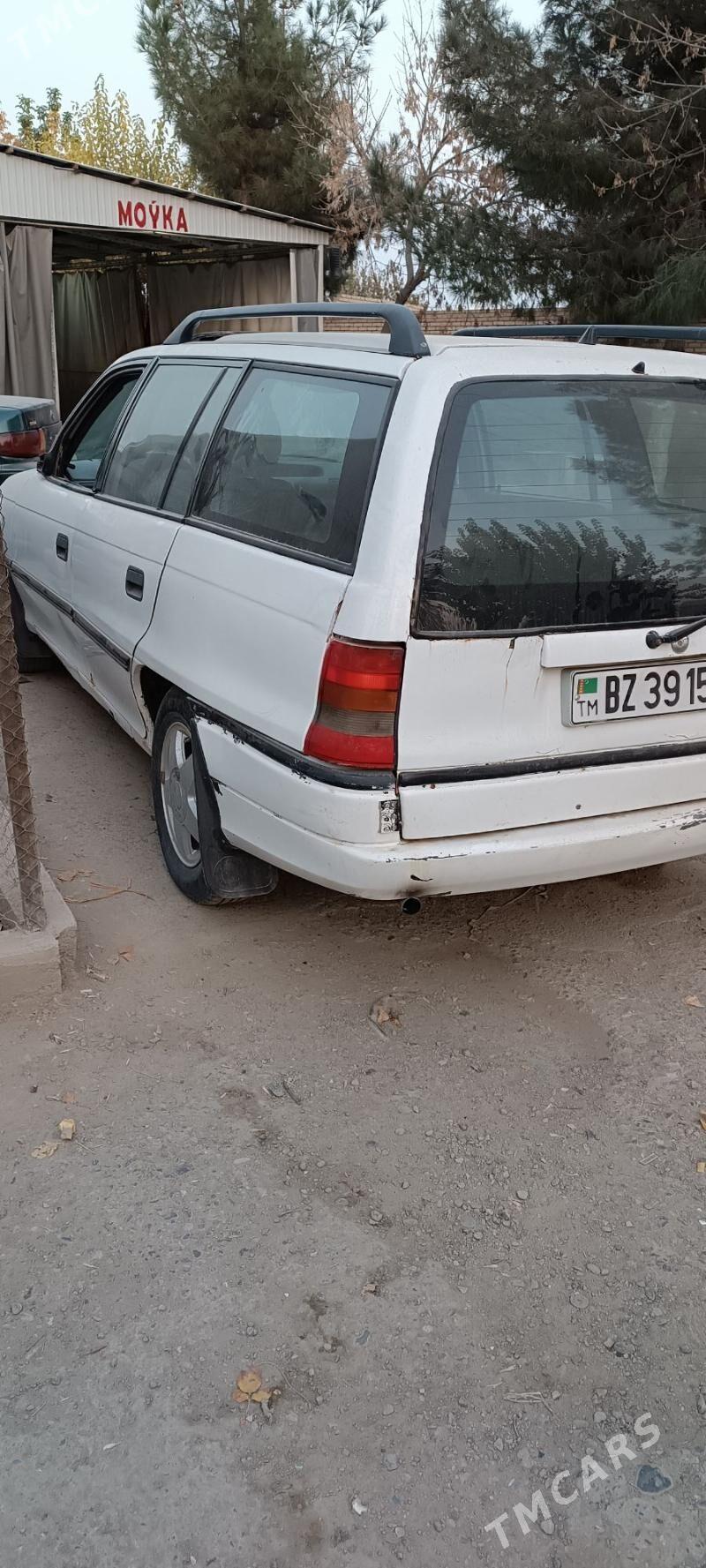 Opel Astra 1992 - 24 000 TMT - Мары - img 4