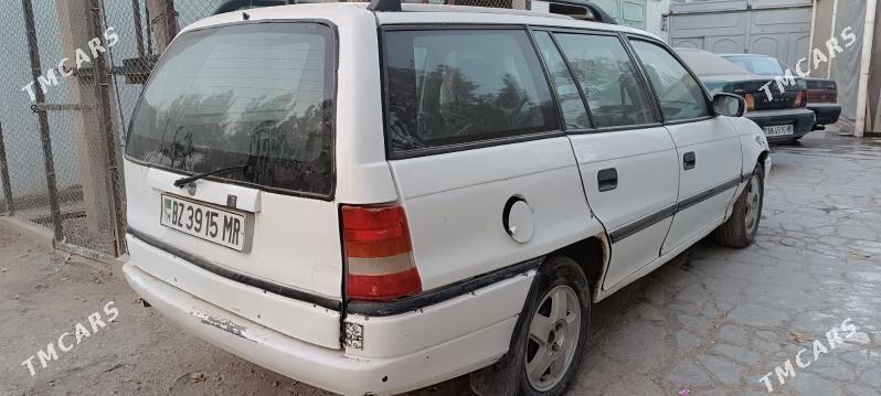 Opel Astra 1992 - 24 000 TMT - Мары - img 3