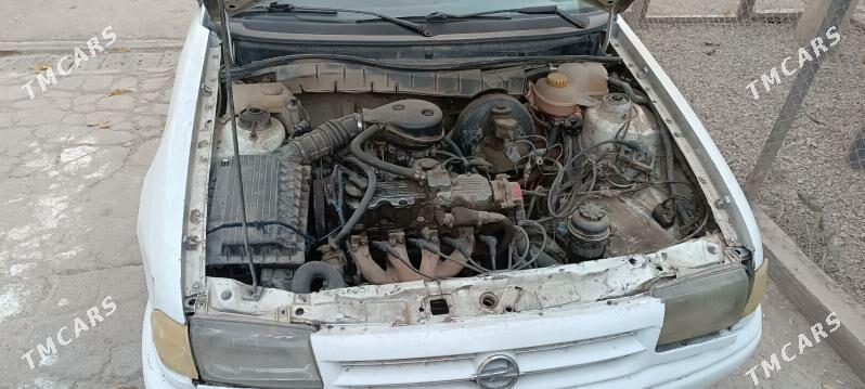Opel Astra 1992 - 24 000 TMT - Мары - img 5