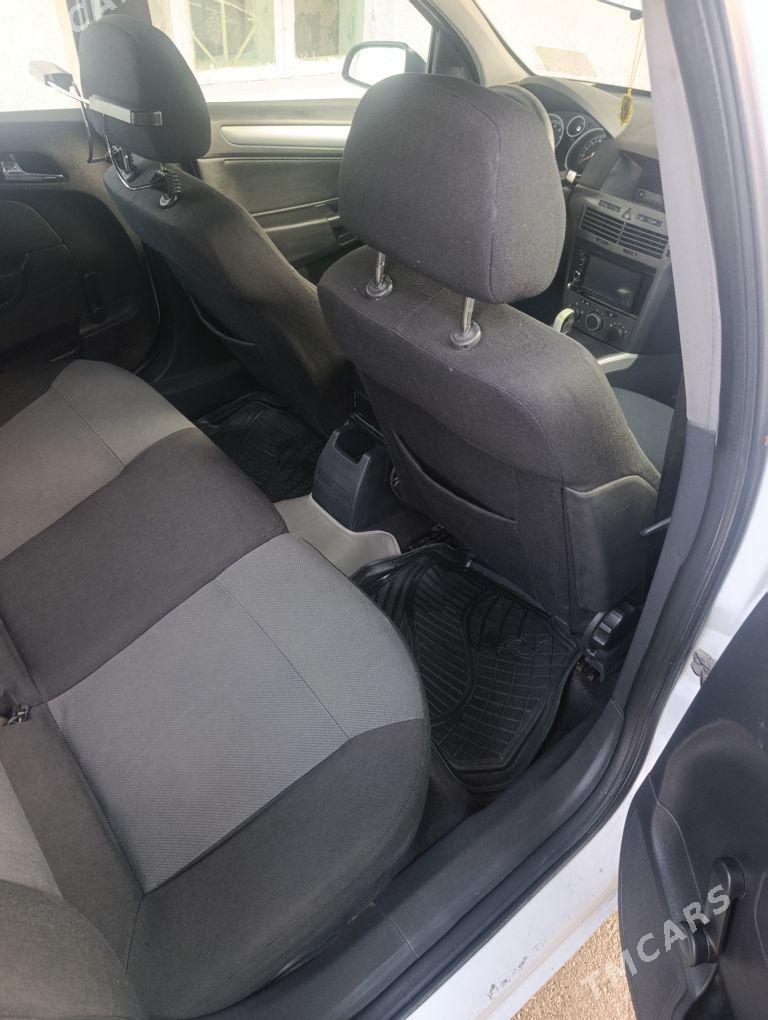 Opel Vectra 2005 - 105 000 TMT - Анев - img 3