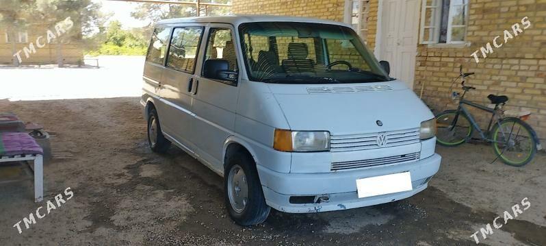 Volkswagen Transporter 1995 - 55 000 TMT - Мургап - img 3