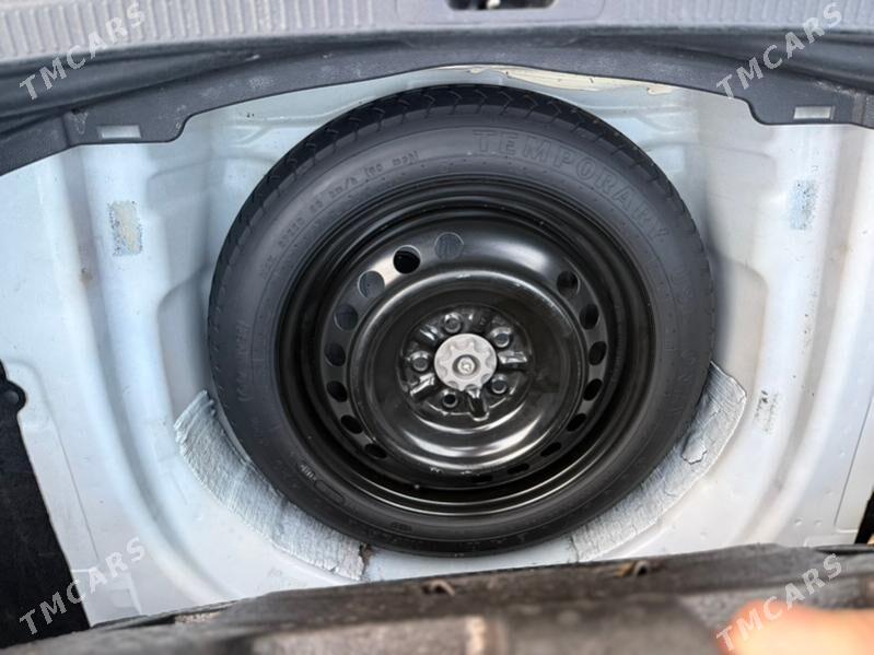 Toyota Camry 2019 - 325 000 TMT - Ашхабад - img 8