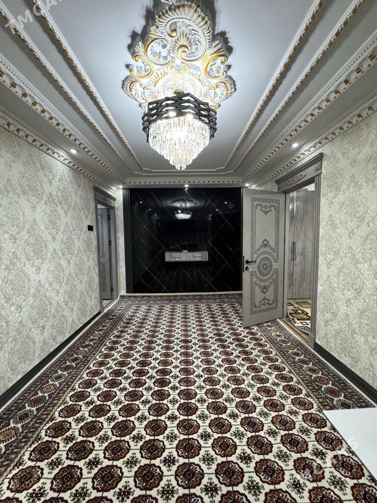 11MKR 2KOM 3ETAS - 11 мкр - img 1