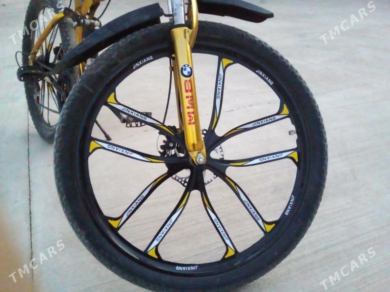 BMW Tigir - Кака - img 1